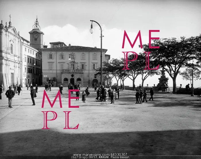 : Italy. View of Piazza Cavour with people in Anagni : Italy. View of Piazza Cavour with people in Anagni