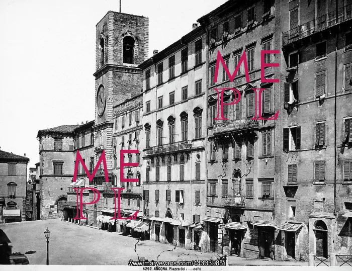 : Italy. View of Piazza del Plebiscito in Ancona : Italy. View of Piazza del Plebiscito in Ancona
