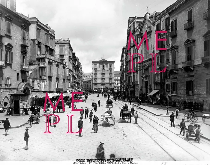 : Italy. View of Piazza Medina, Naples : Italy. View of Piazza Medina, Naples