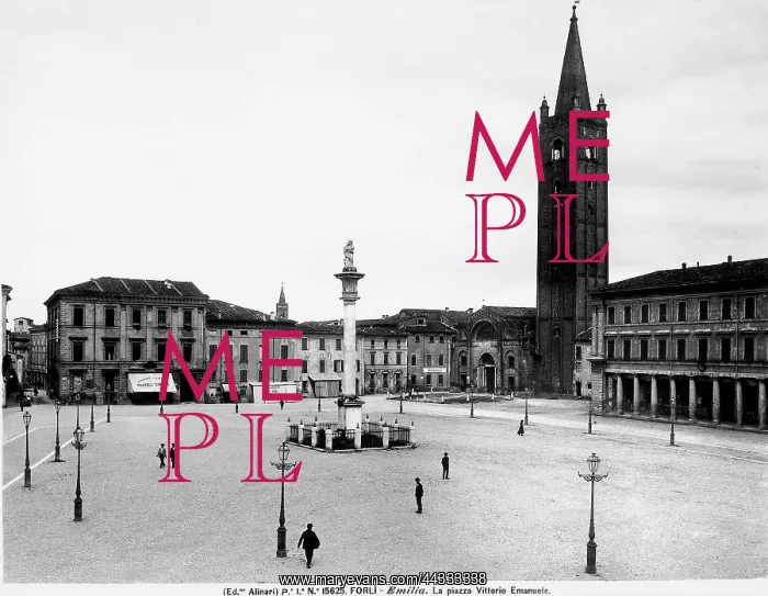 : Italy. View of Piazza Vittorio Emanuele in Forli : Italy. View of Piazza Vittorio Emanuele in Forli