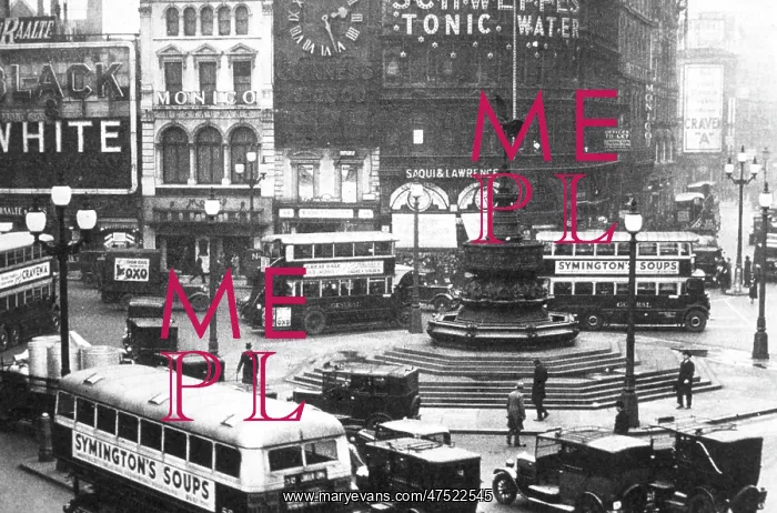 : View of Piccadilly Circus, London : View of Piccadilly Circus, London