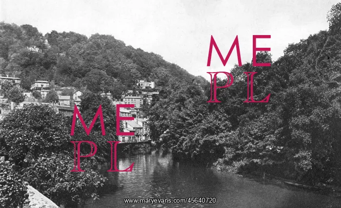 : View of River Derwent at Matlock Bath, Derbyshire : View of River Derwent at Matlock Bath, Derbyshire