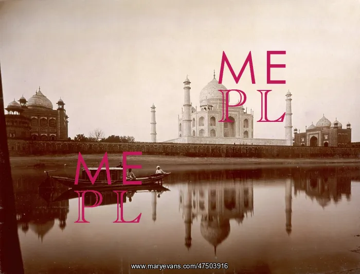 : View of the Taj Mahal in Agra, India : View of the Taj Mahal in Agra, India