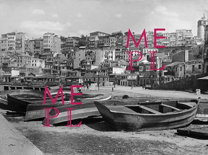 : View of Vigo, 1939 : View of Vigo, 1939