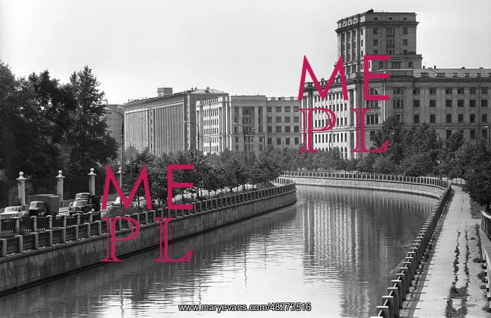 : Views of Moscow : Views of Moscow