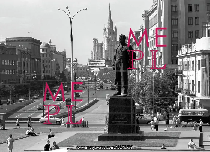 : Views of Moscow : Views of Moscow