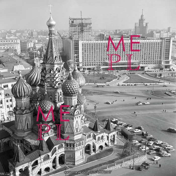 : Views of Moscow : Views of Moscow
