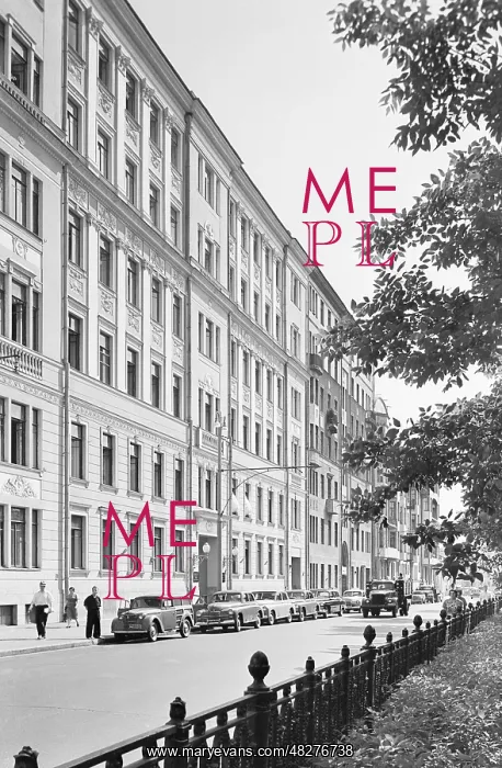 : Views of Moscow : Views of Moscow