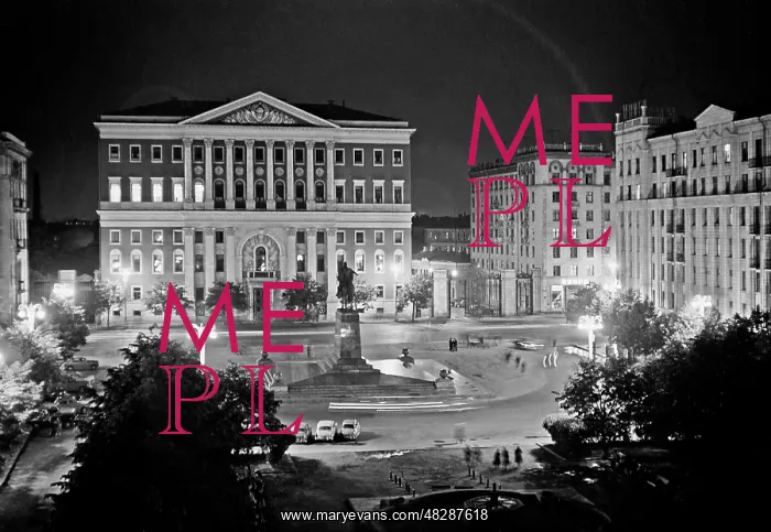 : Views of Moscow : Views of Moscow