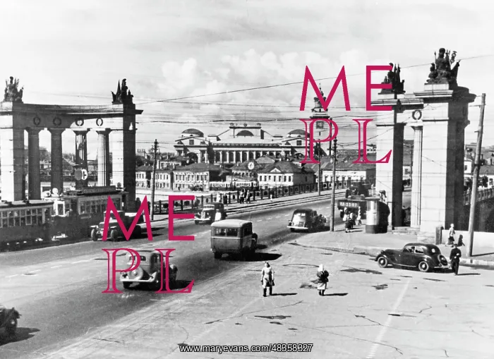 : Views of Moscow : Views of Moscow
