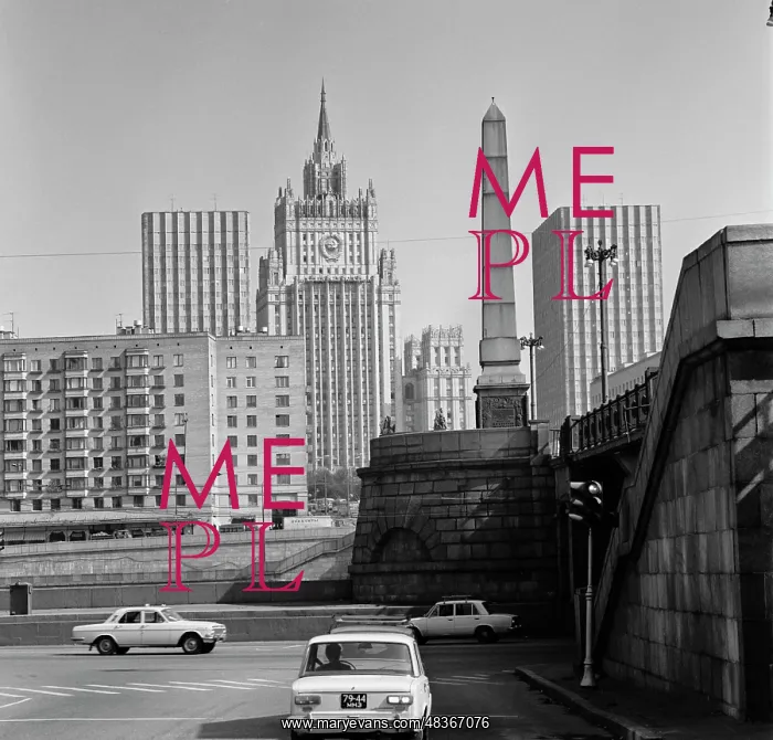 : Views of Moscow : Views of Moscow