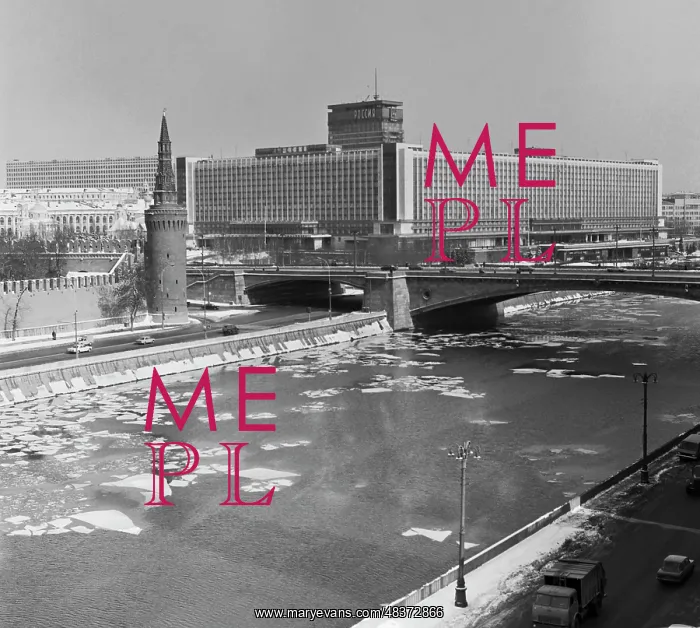 : Views of Moscow : Views of Moscow