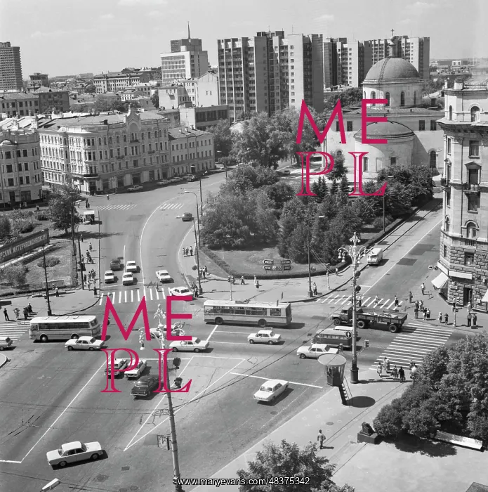 : Views of Moscow : Views of Moscow
