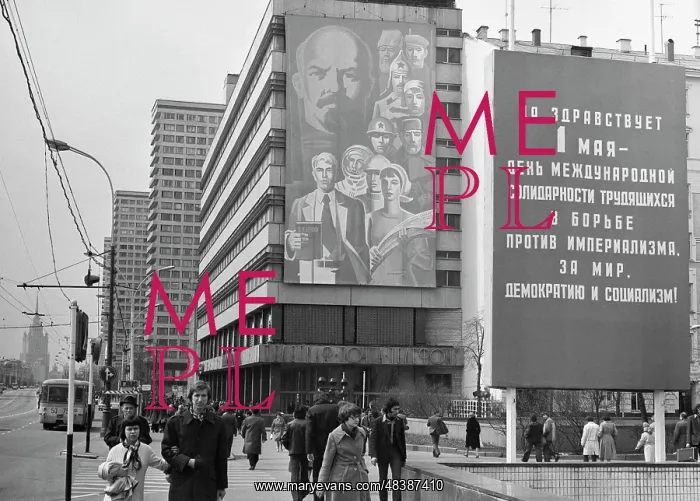 : Views of Moscow : Views of Moscow