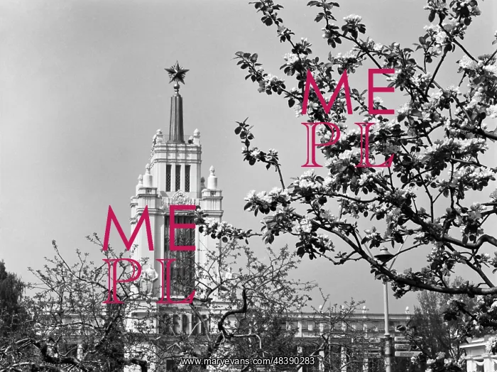 : Views of Moscow : Views of Moscow