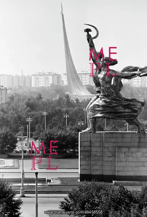 : Views of Moscow : Views of Moscow