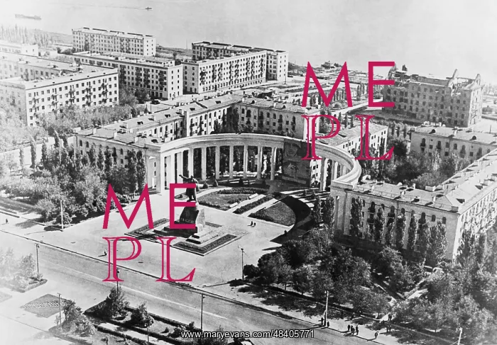 : Views of Volgograd, 1972 : Views of Volgograd, 1972