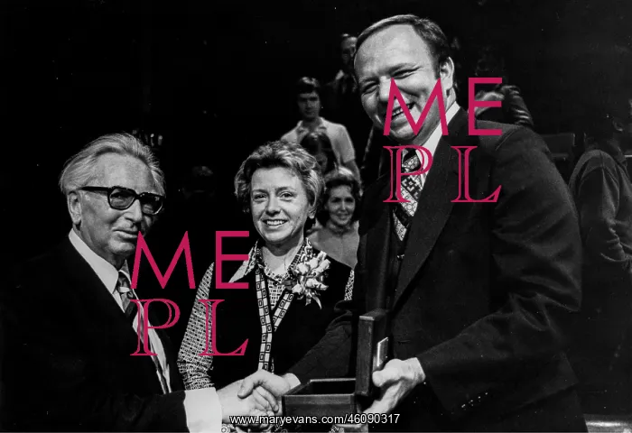 : Viktor Frankl is nominated honorary citizen by the : Viktor Frankl is nominated honorary citizen by the