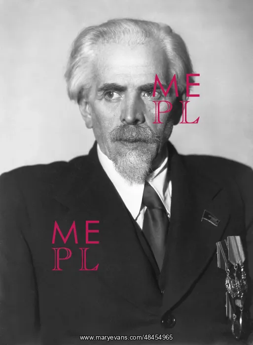 : Viktor Vesnin : Viktor Vesnin