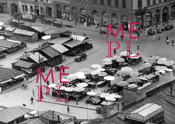 : Viktualienmarkt in Munich, 1930 : Viktualienmarkt in Munich, 1930