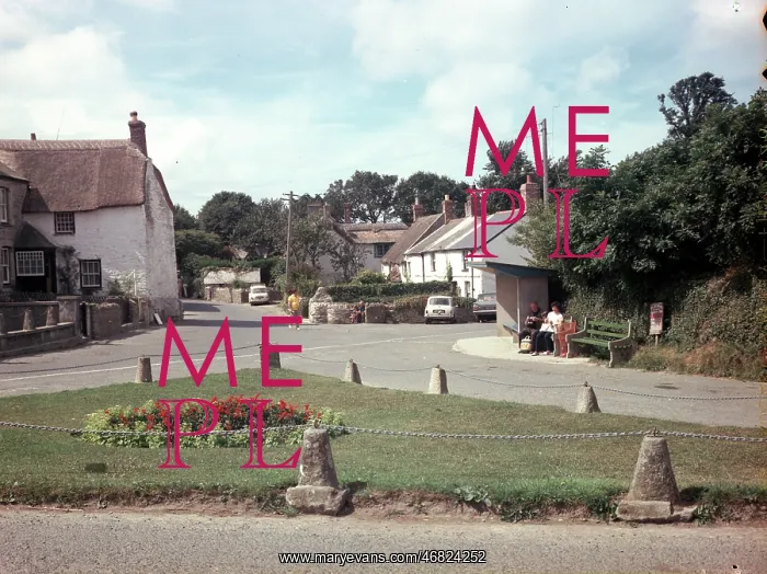 : The village, Crantock : The village, Crantock