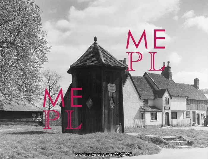 : VILLAGE WELL HOUSE : VILLAGE WELL HOUSE