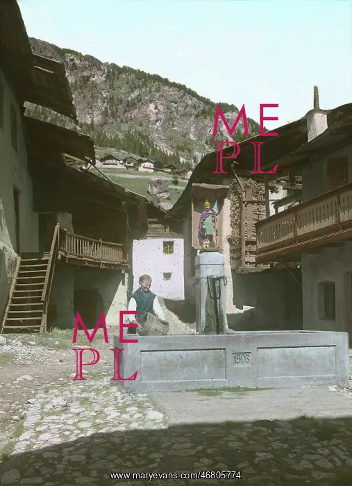 : Village life on the well : Village life on the well