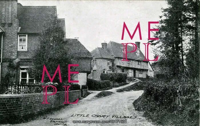 : The Village, Little Chart, Kent : The Village, Little Chart, Kent