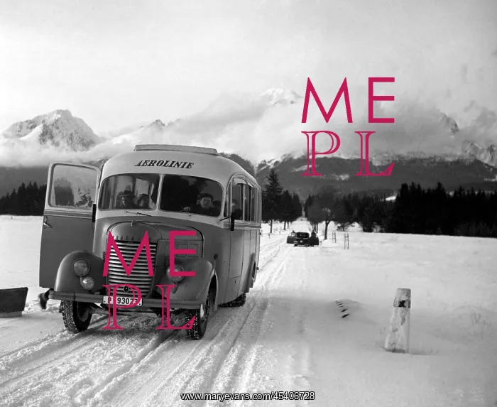 : Vintage bus : Vintage bus