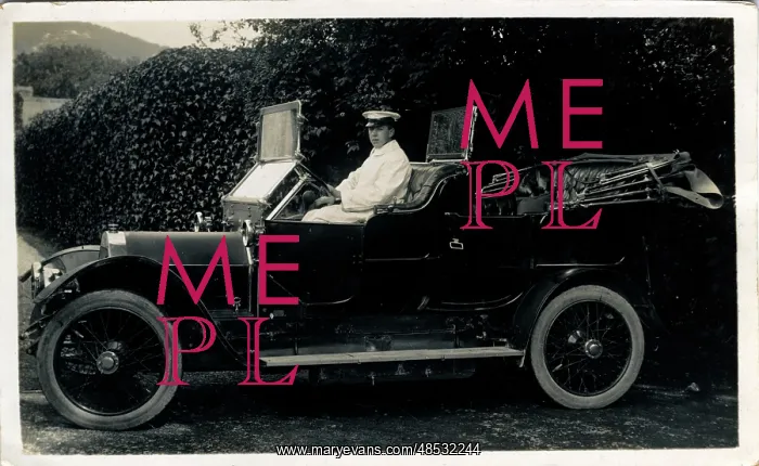 : Vintage Car (awaiting identification - possibly a Belsize) : Vintage Car (awaiting identification - possibly a Belsize)