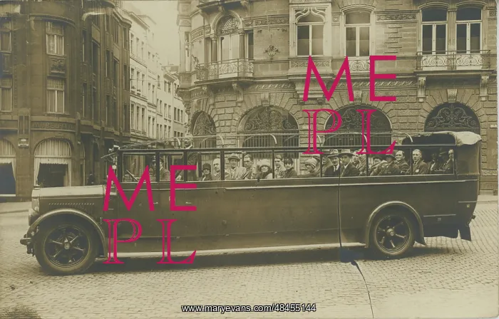  : Vintage Mercedes Charabanc