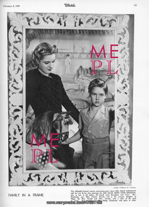 : Violet Kindersley with her son : Violet Kindersley with her son