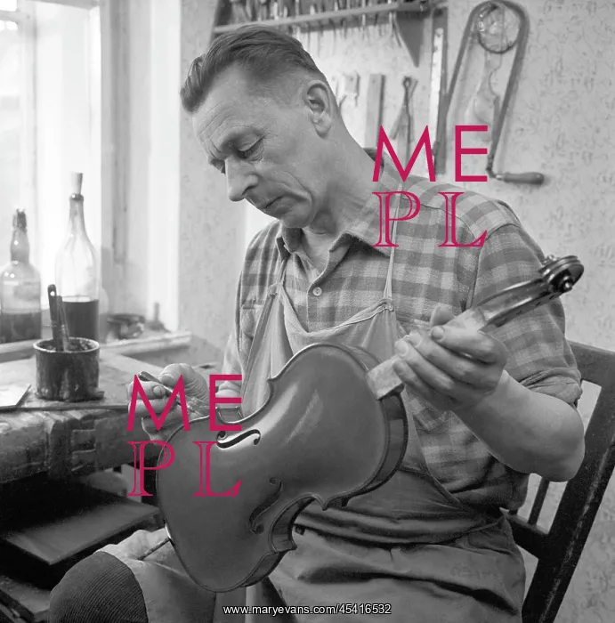 : Violin maker - sting instruments : Violin maker - sting instruments