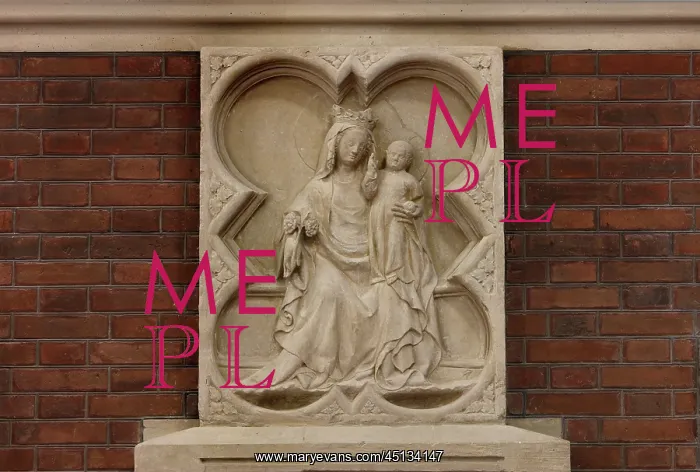 : Virgin and child, Citeco, Musee de l'Economie : Virgin and child, Citeco, Musee de l'Economie