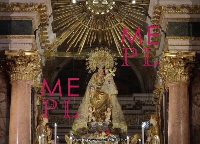 : Virgin statue, Real Basilica de nuestra Senora : Virgin statue, Real Basilica de nuestra Senora