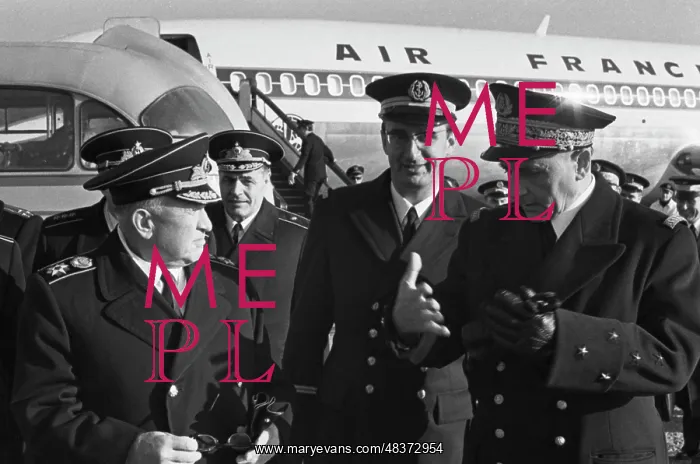 : Visit of Andre Patou to the USSR : Visit of Andre Patou to the USSR