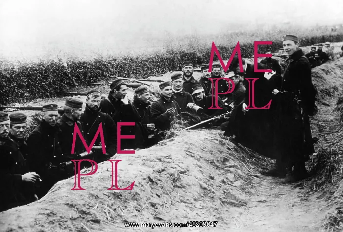 : Visit from a chaplain at the trench, 1914 : Visit from a chaplain at the trench, 1914