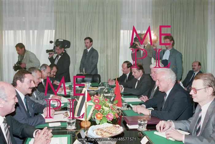: Visit of E. A. Shevardnadze to Jordan : Visit of E. A. Shevardnadze to Jordan