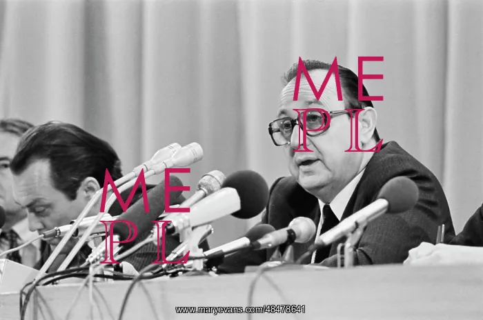 : Visit of Hans-Dietrich Genscher to USSR : Visit of Hans-Dietrich Genscher to USSR