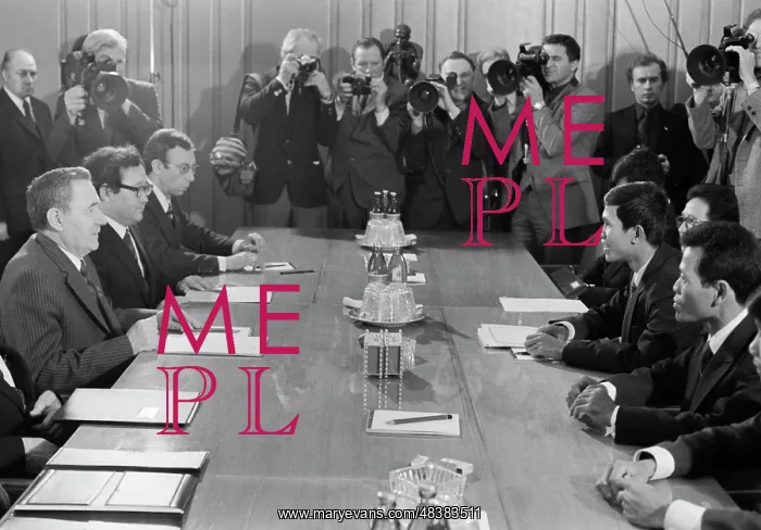 : Visit of Hun Sen to USSR : Visit of Hun Sen to USSR