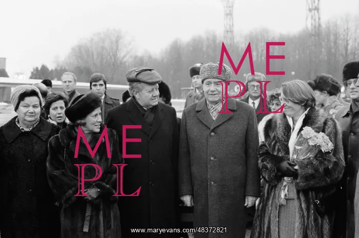 : Visit of M. Soares to USSR : Visit of M. Soares to USSR