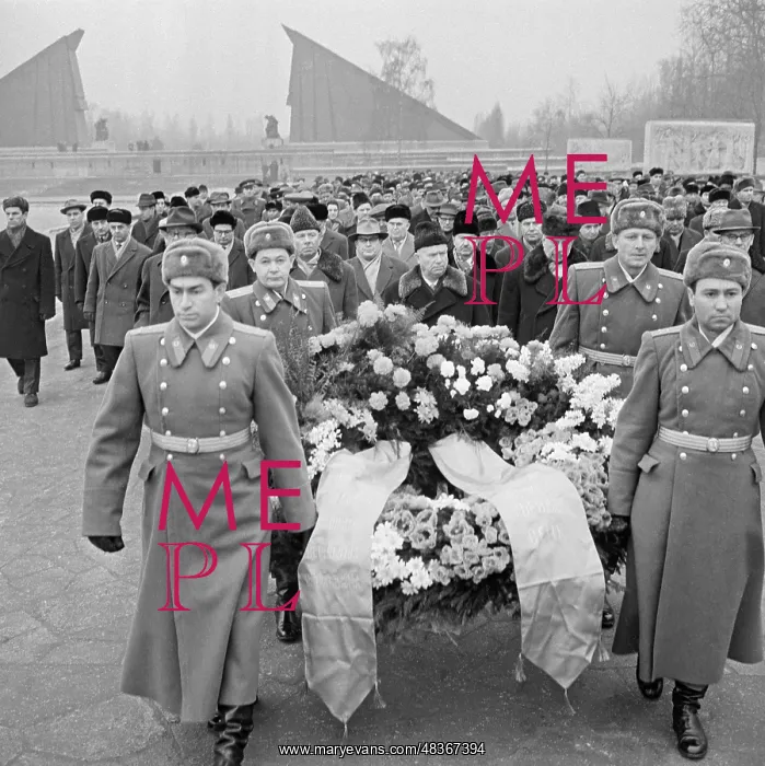 : Visit of N.Khrushchev to the GDR : Visit of N.Khrushchev to the GDR