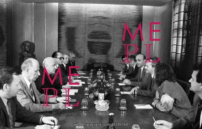 : Visit of Viktor Grishin to Yugoslavia : Visit of Viktor Grishin to Yugoslavia
