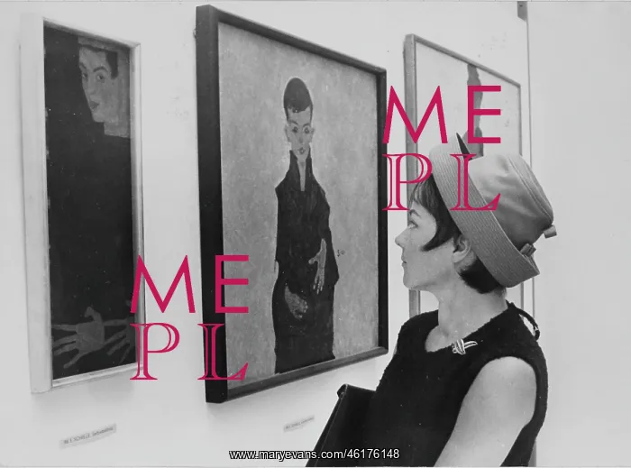 : A visitor of the exhibition Vienna at 1900 at : A visitor of the exhibition Vienna at 1900 at