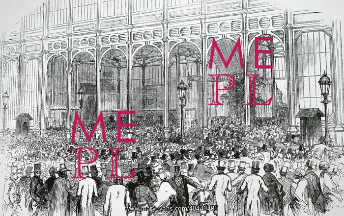 : Visitors waiting for admission to the Great Exhibition : Visitors waiting for admission to the Great Exhibition