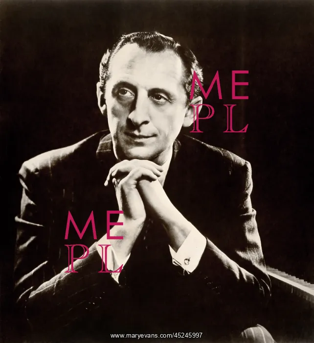 : Vladimir Horowitz, circa 1940s? : Vladimir Horowitz, circa 1940s?