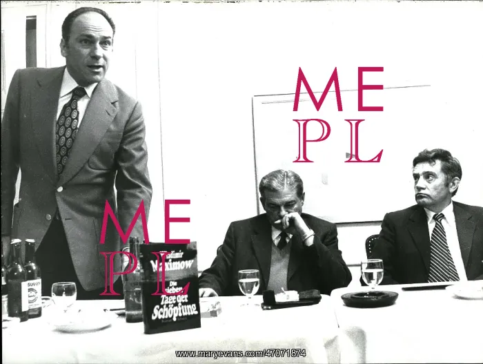 : Vladimir Maksimov, Soviet writer, press conference, Berne : Vladimir Maksimov, Soviet writer, press conference, Berne