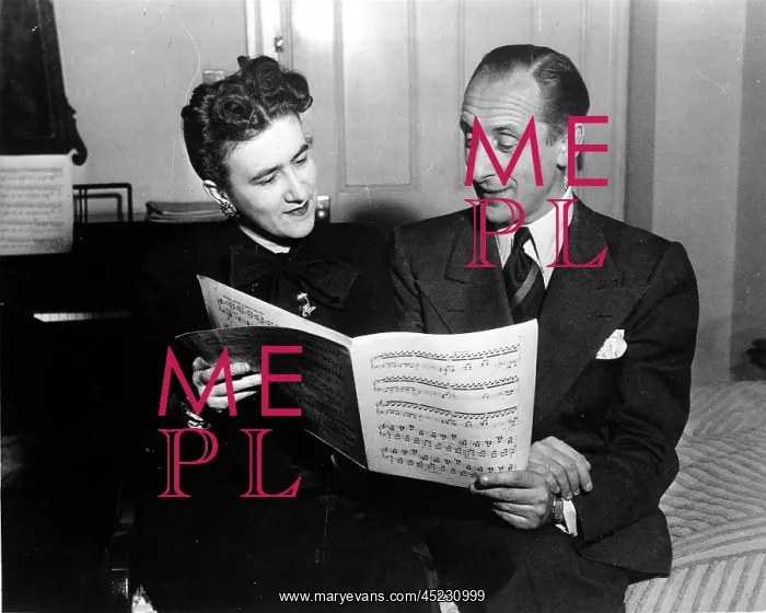 : VLADIMIR & WANDA HOROWITZ- c.1946. ? : VLADIMIR & WANDA HOROWITZ- c.1946. ?