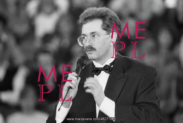 : Vladislav Listiev, 1992 : Vladislav Listiev, 1992