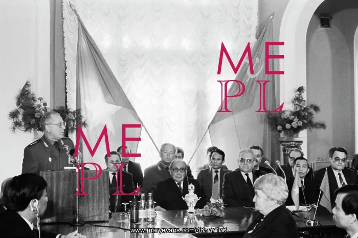 : Vo Chi Cong visits the USSR : Vo Chi Cong visits the USSR